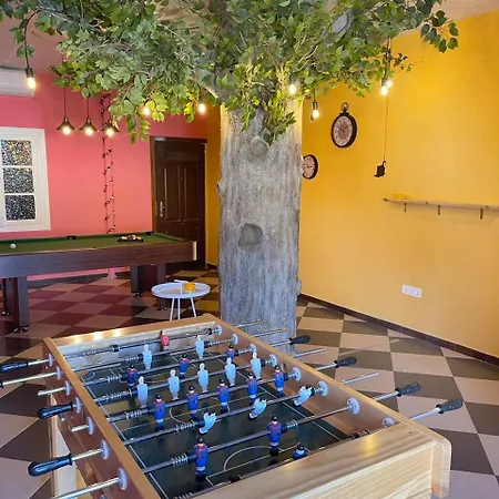 Tematico Con Sala De Juegos - Prime Video! * Ariza